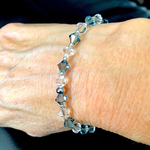 The Swarovski CAL bracelet - Picture 5 of 7